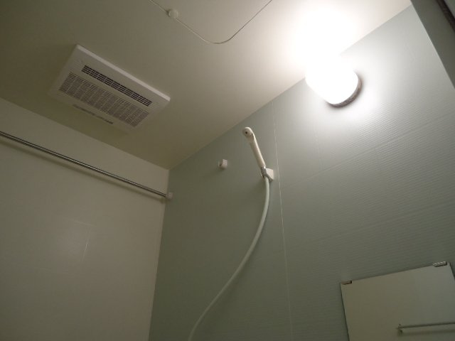 エヴァーヒルズのその他|浴室乾燥機
