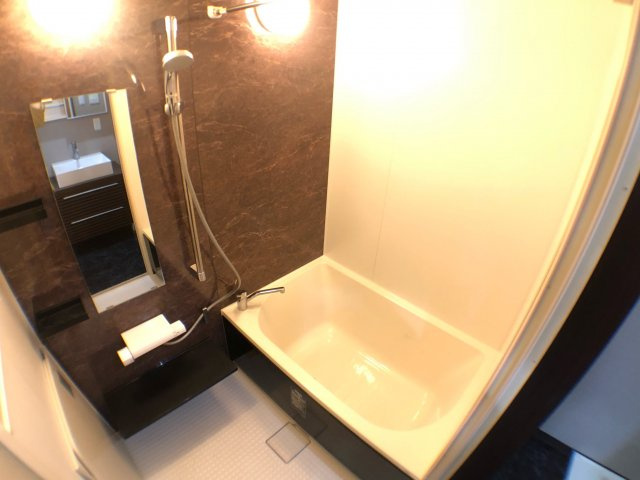 シンプルで使いやすい浴室です！