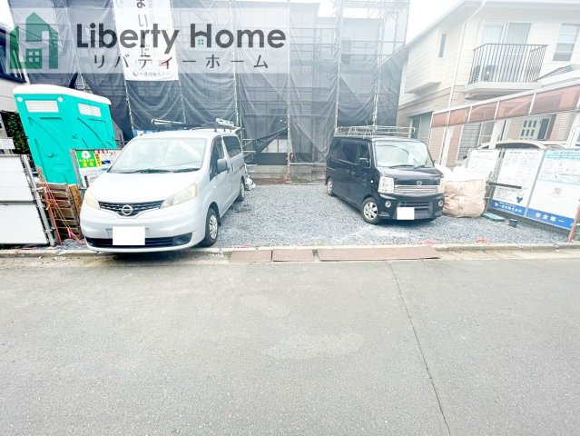 笠間市鯉淵第11　新築戸建の駐車場
