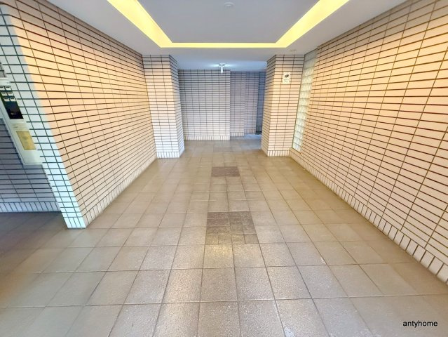 エスパシオ上新庄のロビー