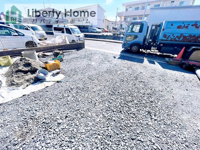 水戸市白梅3期　新築戸建　2号棟の駐車場