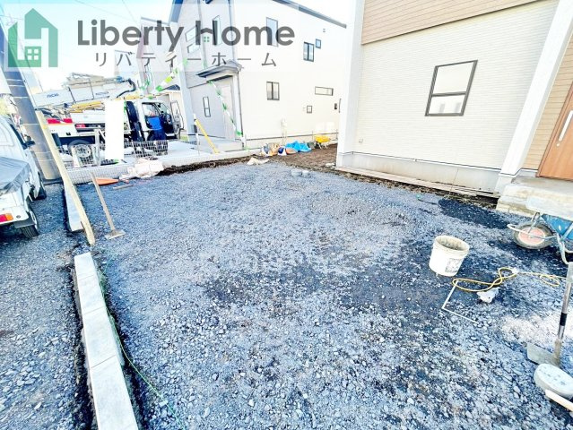 水戸市赤塚1丁目2期　新築戸建　3号棟の駐車場