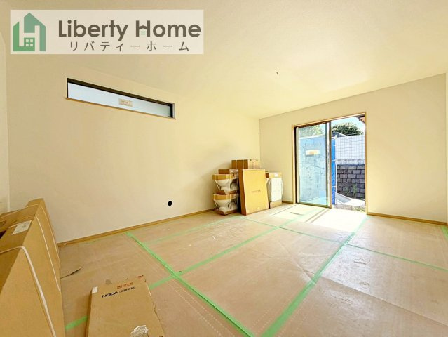 水戸市堀町　新築戸建　B号棟の居間・リビング