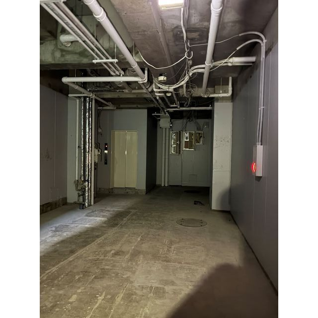 千代田区麹町２丁目の店舗事務所の内装