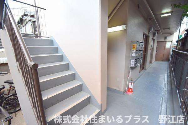 レジデンス太子橋のエントランス