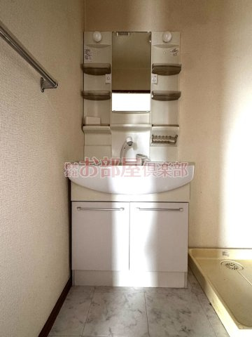アーニスト野中の洗面所|洗面所です