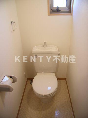【トイレ】 | ＫＩＨＡＣＨＩ　ＲＥＳＩＤＥＮＣＥ | 落ち着いた色調のトイレです