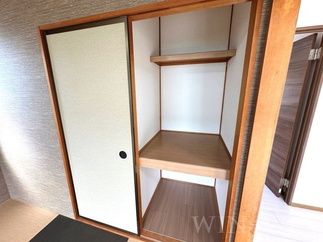 パークハウス鷹丘 C棟の収納|イメージ（同建物内・同間取りの写真）
