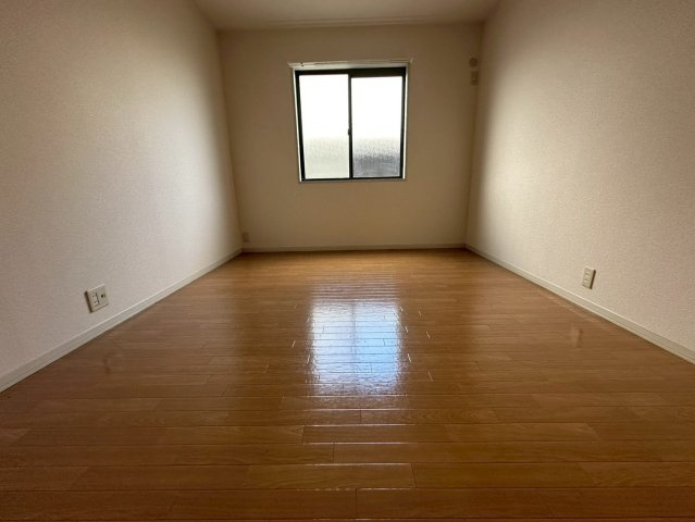 丘ハイツの洋室