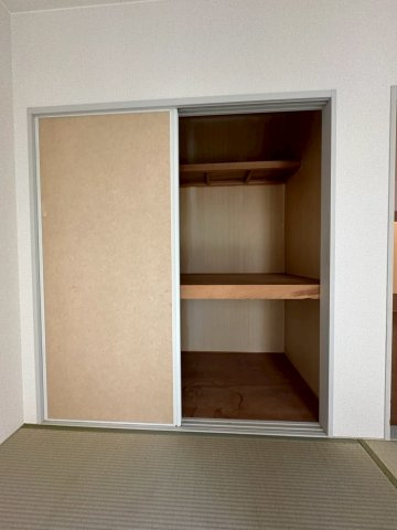 丘ハイツの収納