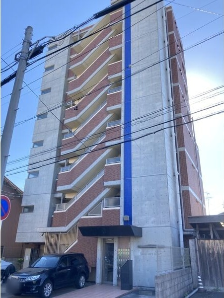 ソレイルコート桜本町の外観