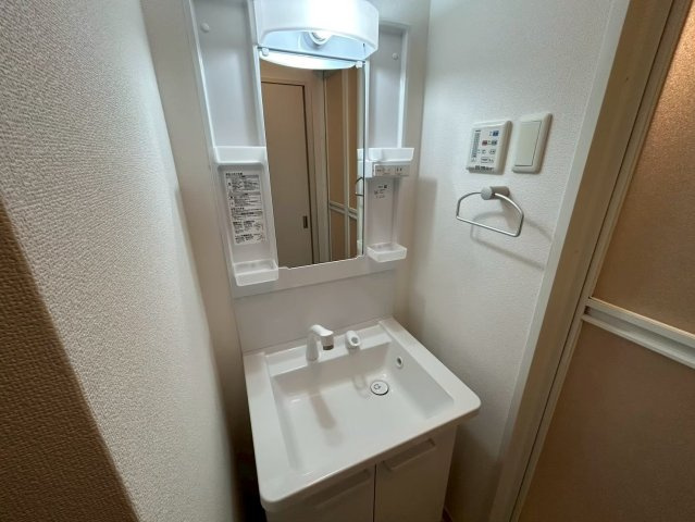 プレジール灘の洗面所