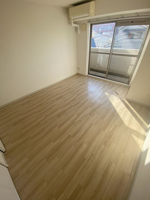 尼崎市西本町８丁目の賃貸マンションの寝室