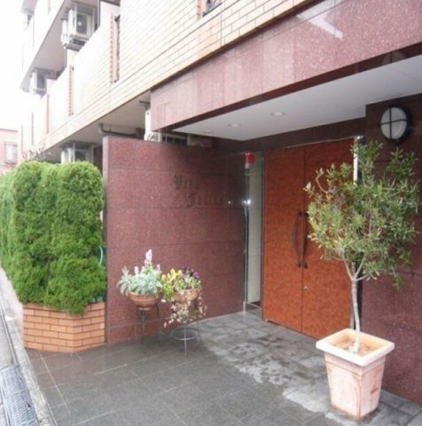 ビタ フェリーチェのエントランス|建物の内部です