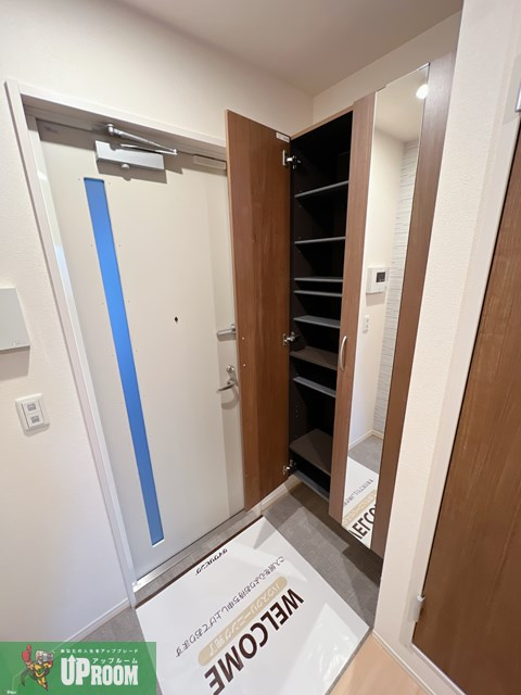 グリーンヒル柏森の玄関