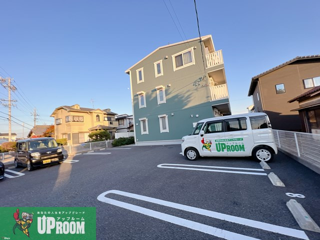 グリーンヒル柏森の駐車場