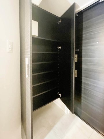 S-RESIDENCE神戸磯上通の収納