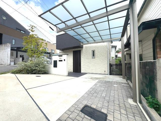 桜２丁目戸建<定期借家>の駐車場|駐車スペースもあります