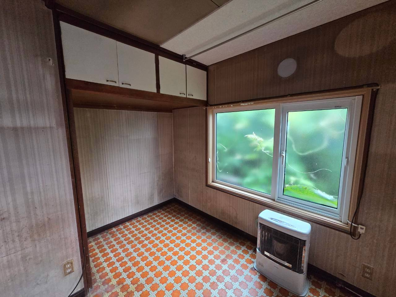 緑ケ岡4丁目8　駐車場2台可　中古住宅のキッチン