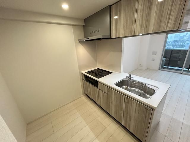 ＬＩＭＥ　ＲＥＳＩＤＥＮＣＥ　ＫＡＷＡＧＵＣＨＩ　ＥＡＳＴのキッチン