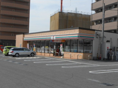 【周辺】 | フローラ長浜 | セブンイレブン長浜加納町店様まで1100m