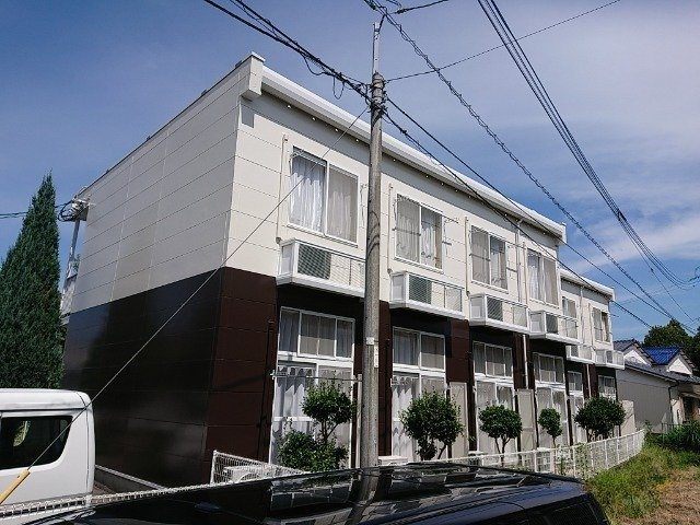 レオパレス東櫛原の外観