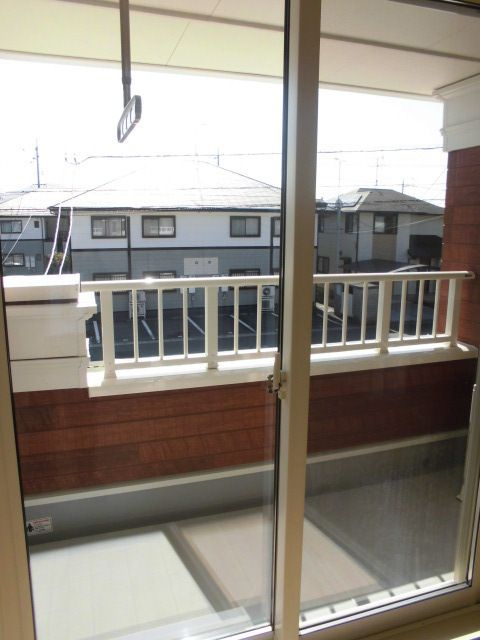 クラール　グルンのバルコニー