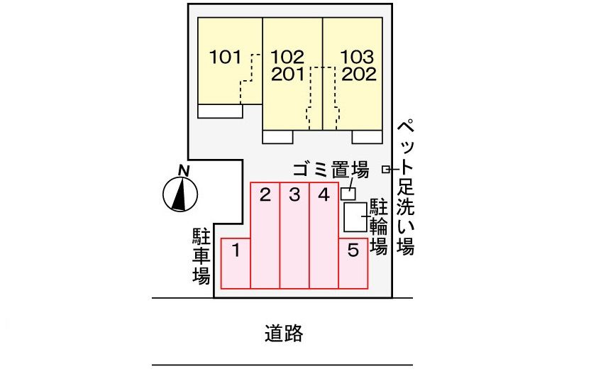 クラール　グルンの駐車場