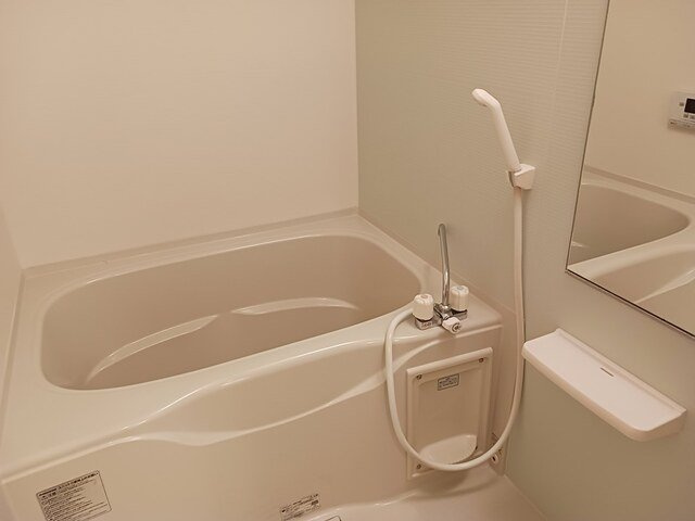 アンソレイユ　Ａの浴室
