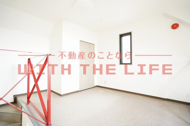 日吉壱番館【キャッシュバック対象物件】の洋室|落ち着いた色調の洋室です