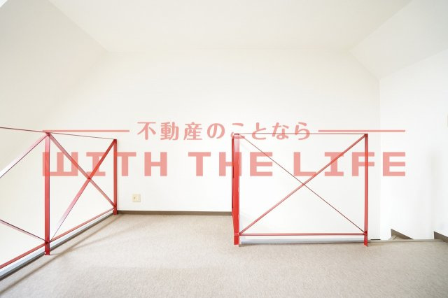 日吉壱番館【キャッシュバック対象物件】の寝室|開放的な寝室です
