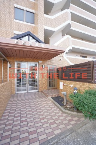 日吉壱番館【キャッシュバック対象物件】のエントランス|ゆとりのあるエントランスです
