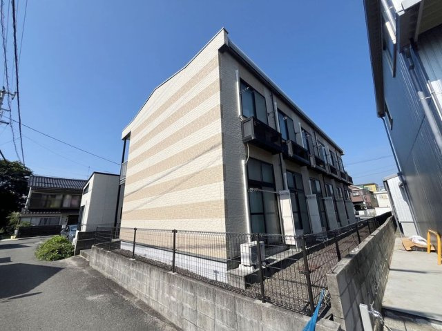 レオパレスパルの外観
