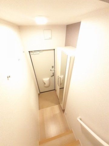 Ｍ’ｓ　ＮＩＪＩＧＡＨＡＭＡの玄関