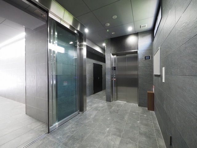 ArtizA瓦屋町Ⅰのロビー