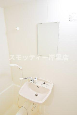 ウィンヒルズ難波南の洗面所