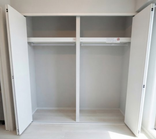 R Residences 難波南Ⅰの収納