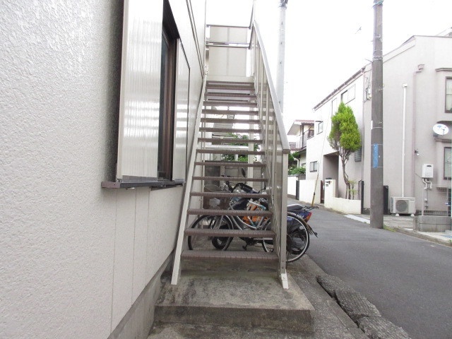 シティハイム　パインヒルのエントランス