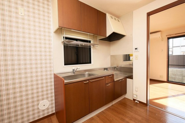 フィールドエッヂC棟のキッチン|フィールドエッヂC101号室