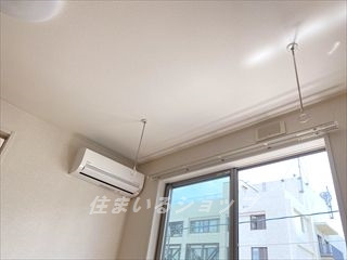 レトアローゼの設備|エアコンと室内物干し