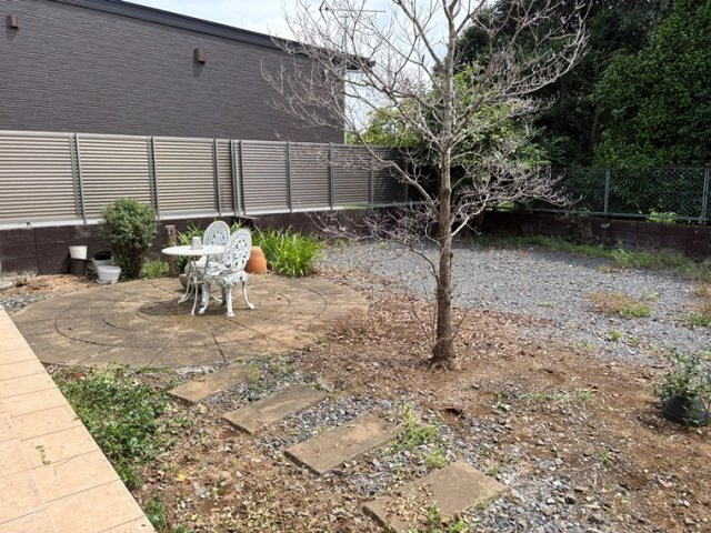 鎌ケ谷戸建の庭