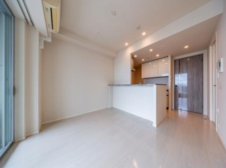 ＣＡＰＩＴＡＬ　ＧＡＴＥ　ＰＬＡＣＥ　ＴＨＥ　ＴＯＷＥＲの居間・リビング|※別部屋参照