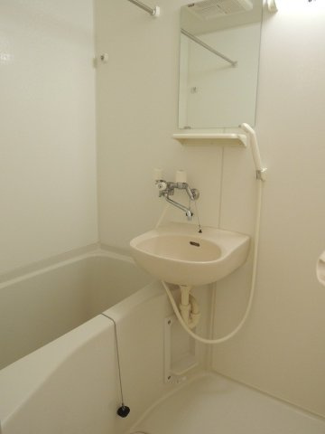 レオパレスＭＹＫの浴室