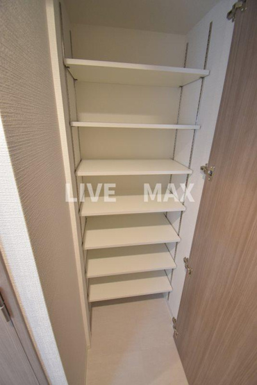 【収納】エスリード新大阪グランゲートサウス