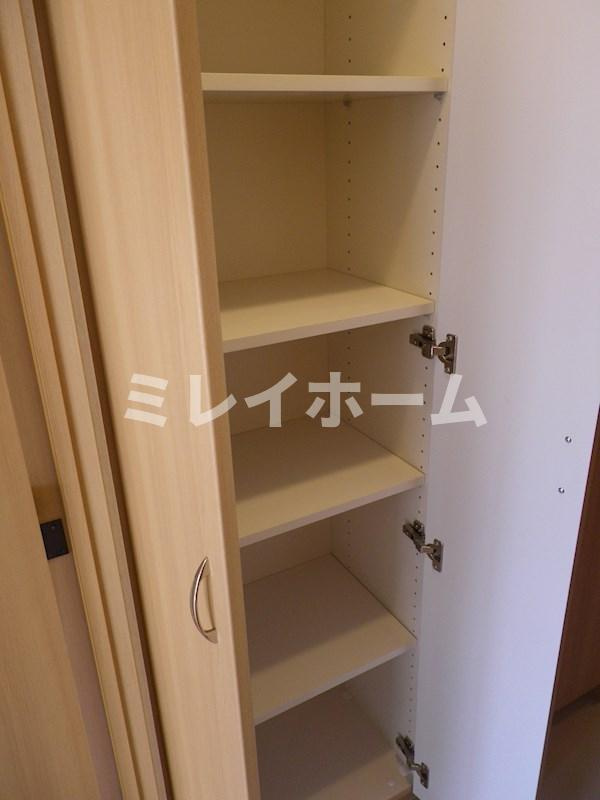 ルーブル多摩川七番館の収納