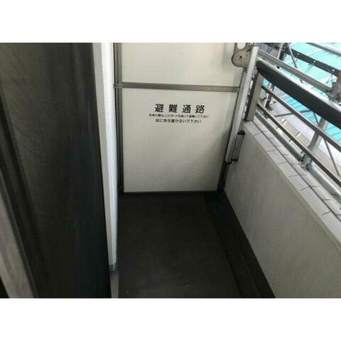 【バルコニー】