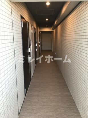 クレストタップ羽田のロビー