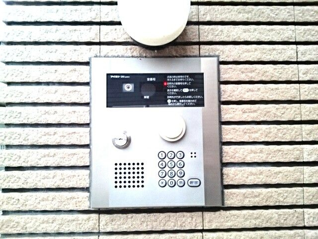 ワイズガーデンのエントランス