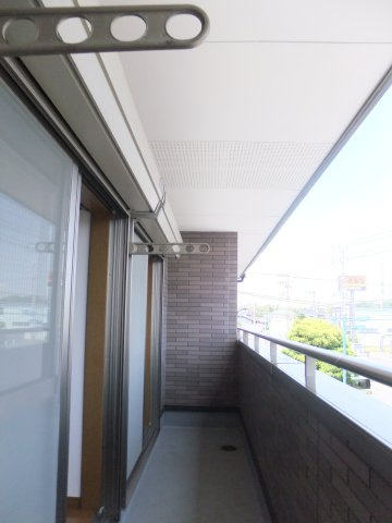 エステート弐番館のバルコニー
