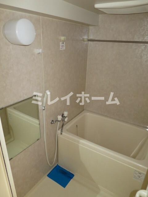 メゾン西馬込の浴室|同建物内、別のお部屋の参考写真になります。
